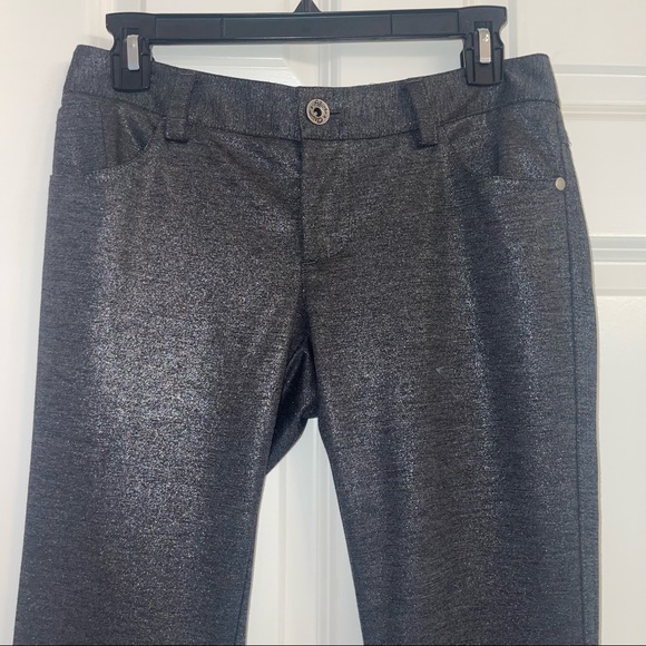 Alice and Olivia vintage shiny low waisted pants - Picture 3 of 5